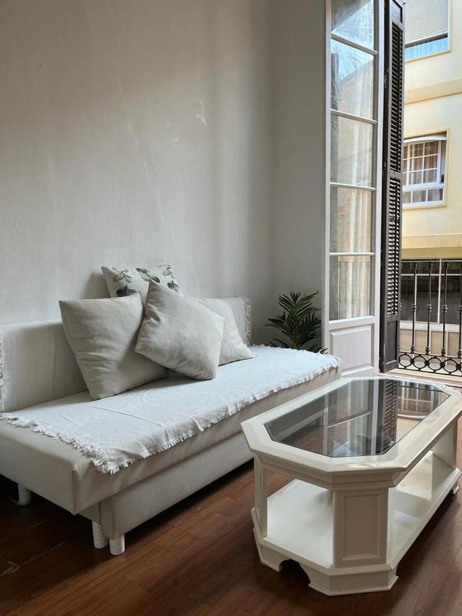 Apartamentos Malaga Centro Экстерьер фото